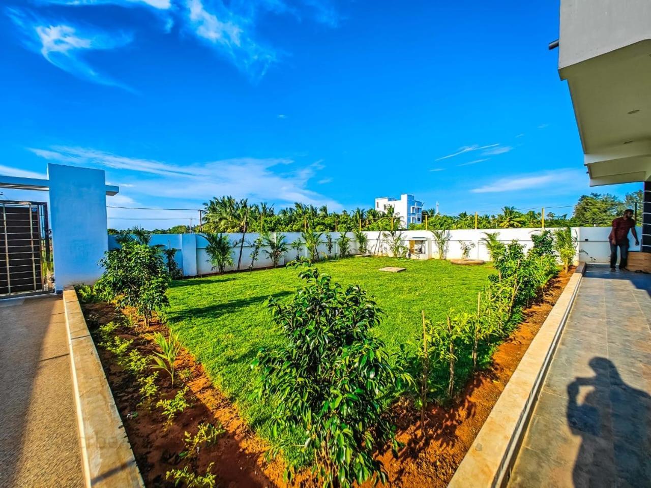 Rini Resort Chennai Eksteriør bilde