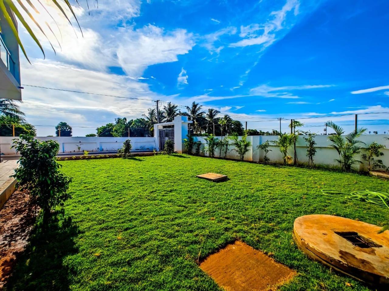 Rini Resort Chennai Eksteriør bilde